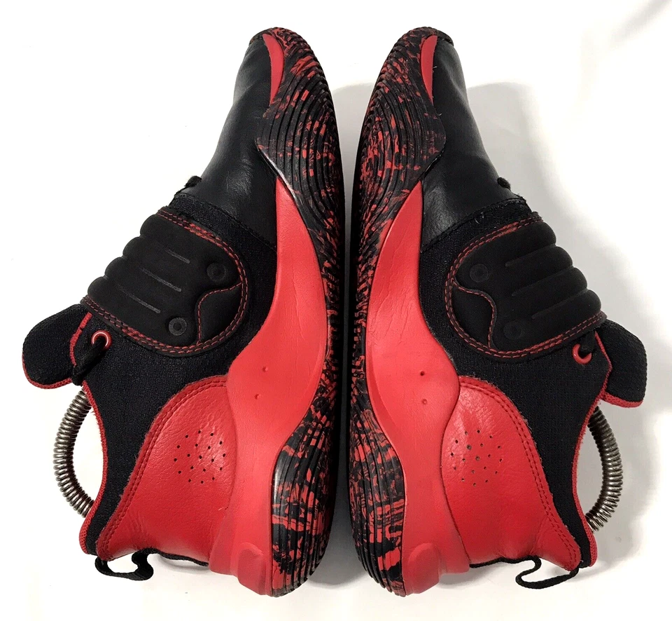 Under Armour Sz 5.5 Youth Boys Red Black Leather Athletic Mid Top Shoes - Image 2 of 4