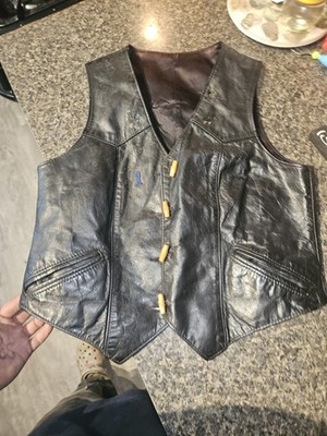 Vintage Men's Black Leather Vest with Wooden Toggle Buttons Classic Style