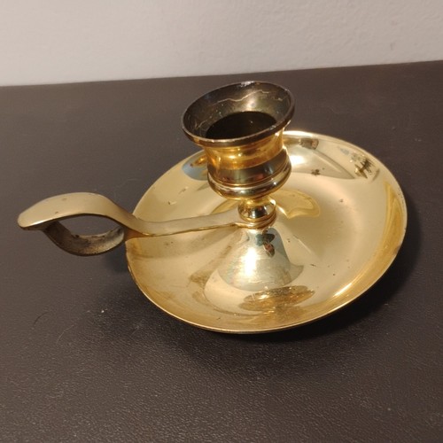 Vintage Brass Chamber Stick Candle Holder With Handle - Picture 21 of 24