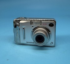 Fujifilm FinePix A500 5.1MP Digital Camera Silver - Tested