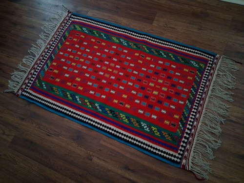 Vintage 1970s Turkish Kilim Rug  Hand-Woven Accent Rug  58" x 38" (Approx 3'x5')