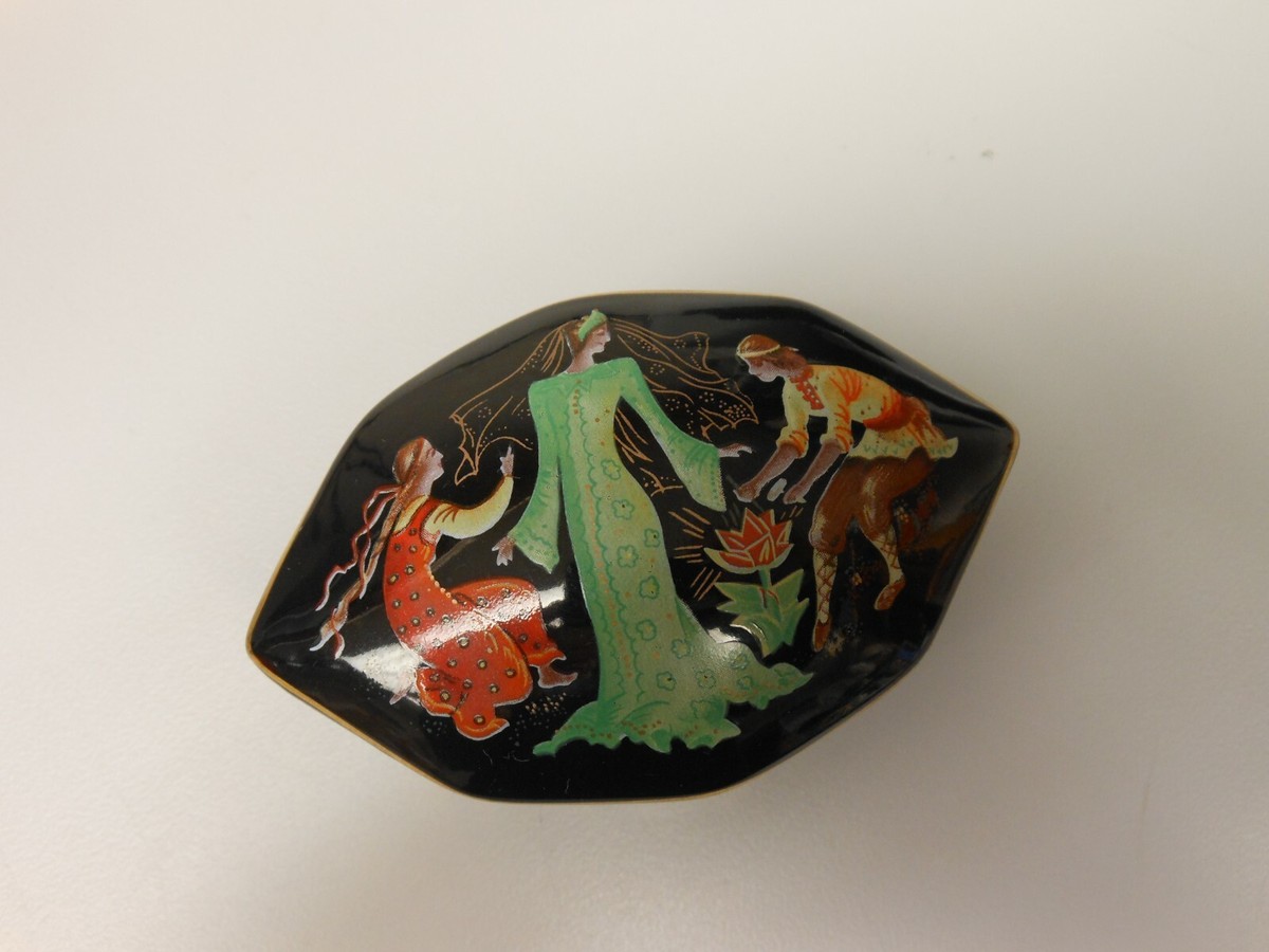 1988 FRANKLIN MINT Music Box - Tune 