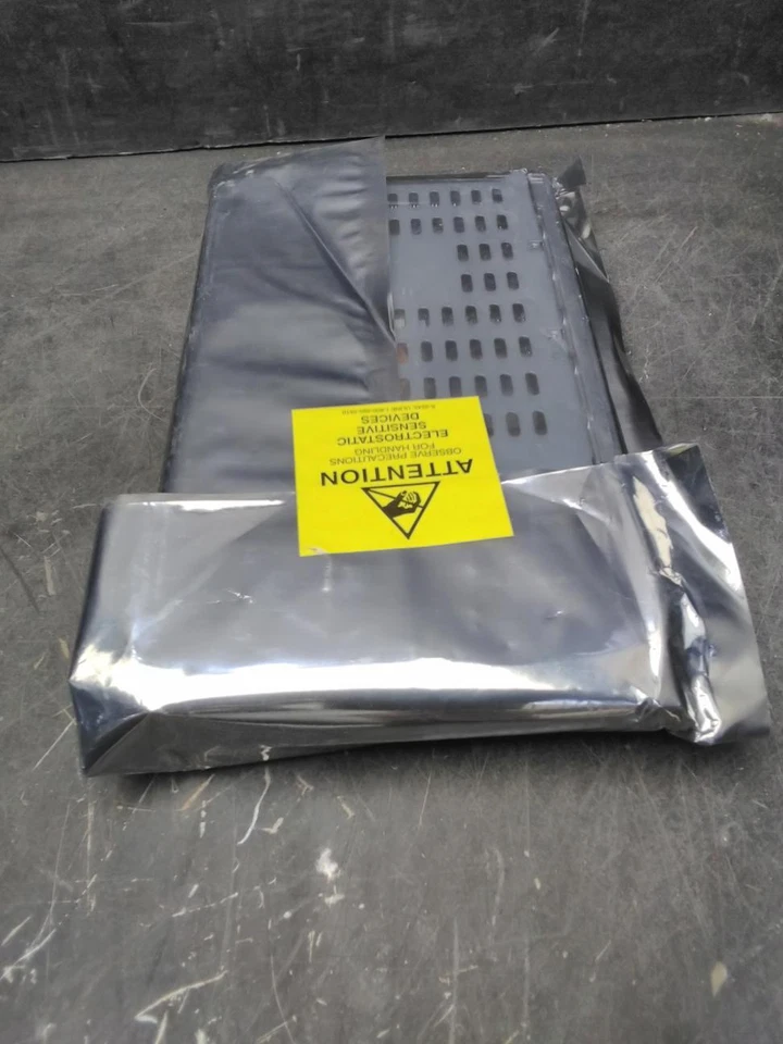 HP 72.8GB 15000RPM Wide Ultra SCSI Model: BF07289BC4 MAX3073NC (49.75-279-12.25) - Image 3 of 3