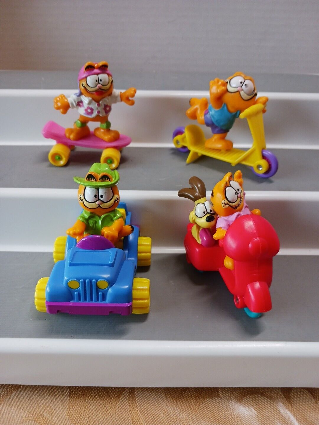 Garfield  1988 Complete Set of 4 McDonalds Happy Meal Kids Toys