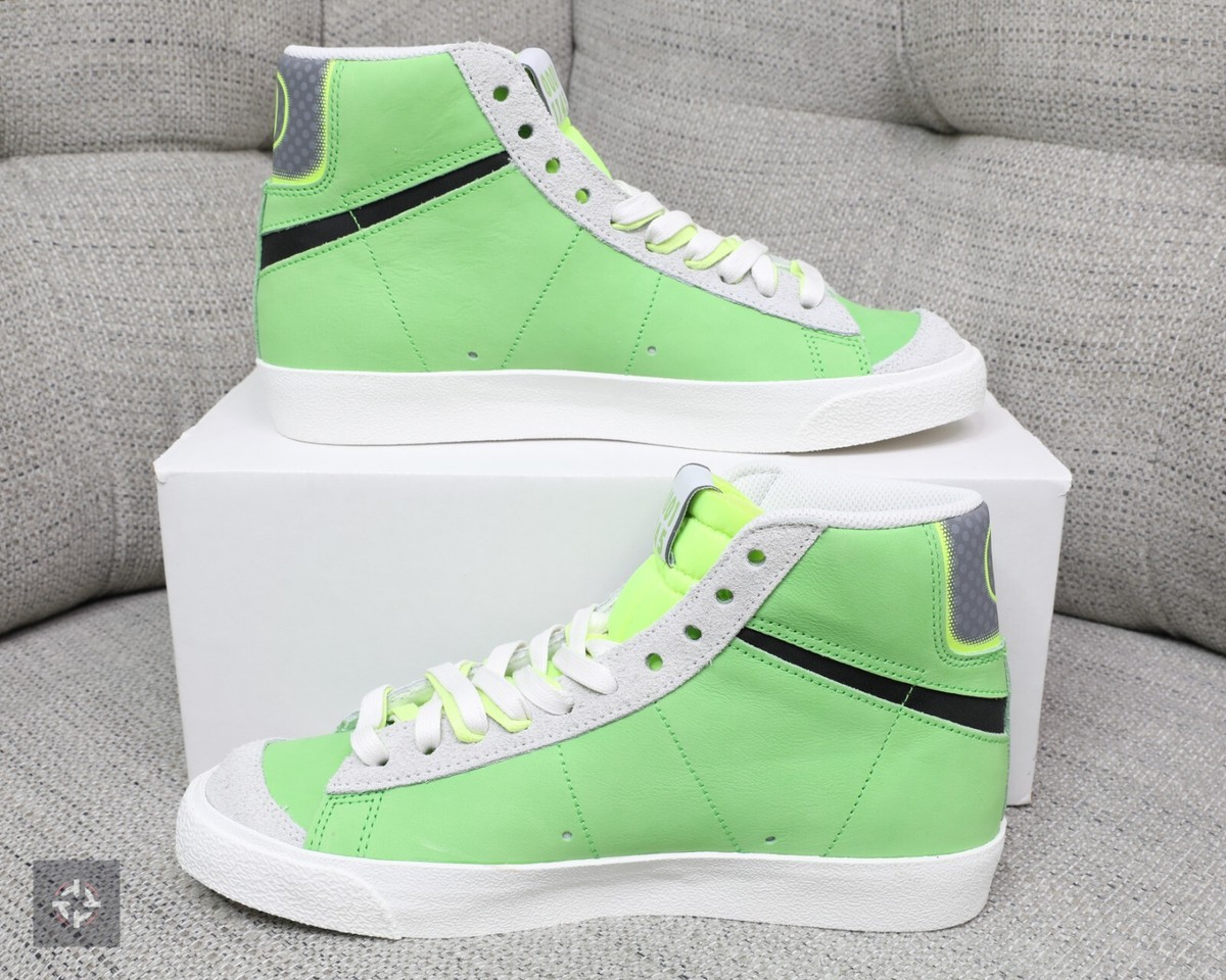 Nike Blazer Mid ‘77 University of Oregon Football PE Size 10.5 Limited 1/1275 Nike Blazer Mid  main image 3