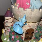 Picture 4 of 9