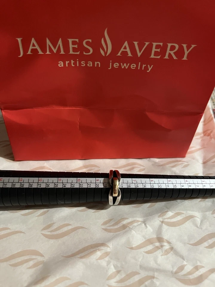 Anillo James Avery dos tonos