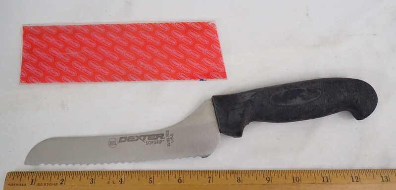 Dexter Offset Handle Commercial Grade 7" Serrated Edge Bread Knife SG163-7SCB