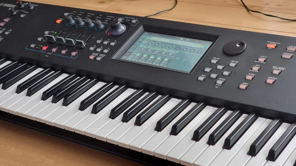 Yamaha MODX7 - 76 Tasten Workstation Synthesizer Keyboard - Bild 4 von 4