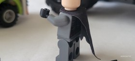 LEGO Batman: The Tumbler: Joker's Ice Cream Surprise (7888)+bat024 (read)