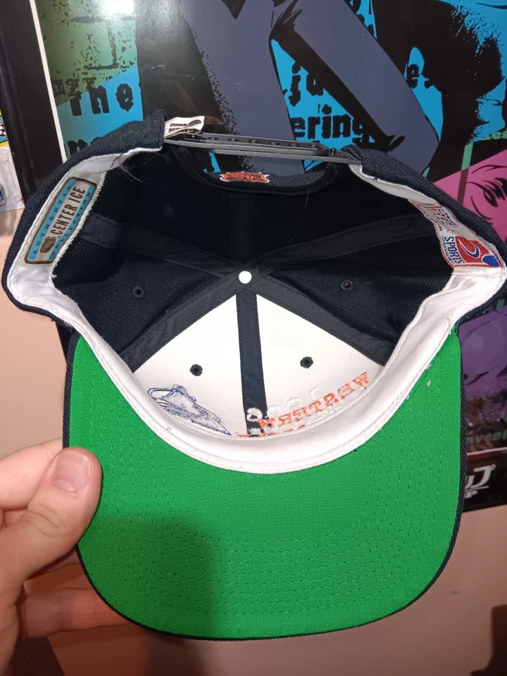 Sombrero de Campeones de la División Oeste Colorado Avalanche 1996 Sports Specialties Foto 4 de 4