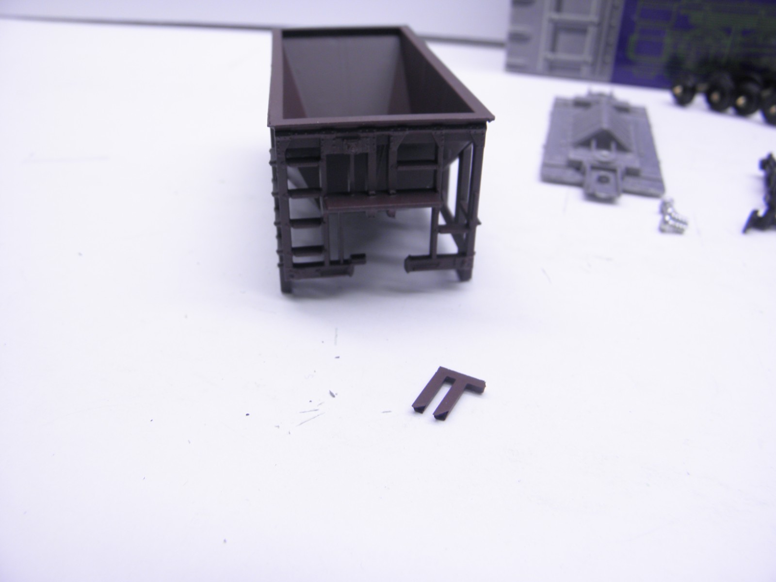 ROUNDHOUSE 26' ORE CAR SOUTHERN PACIFIC #4511 - HO SCALE KIT