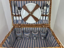 Vintage Wicker Picnic Basket Picnic Set USED/appears unused, READY TO SHIP NOW!!