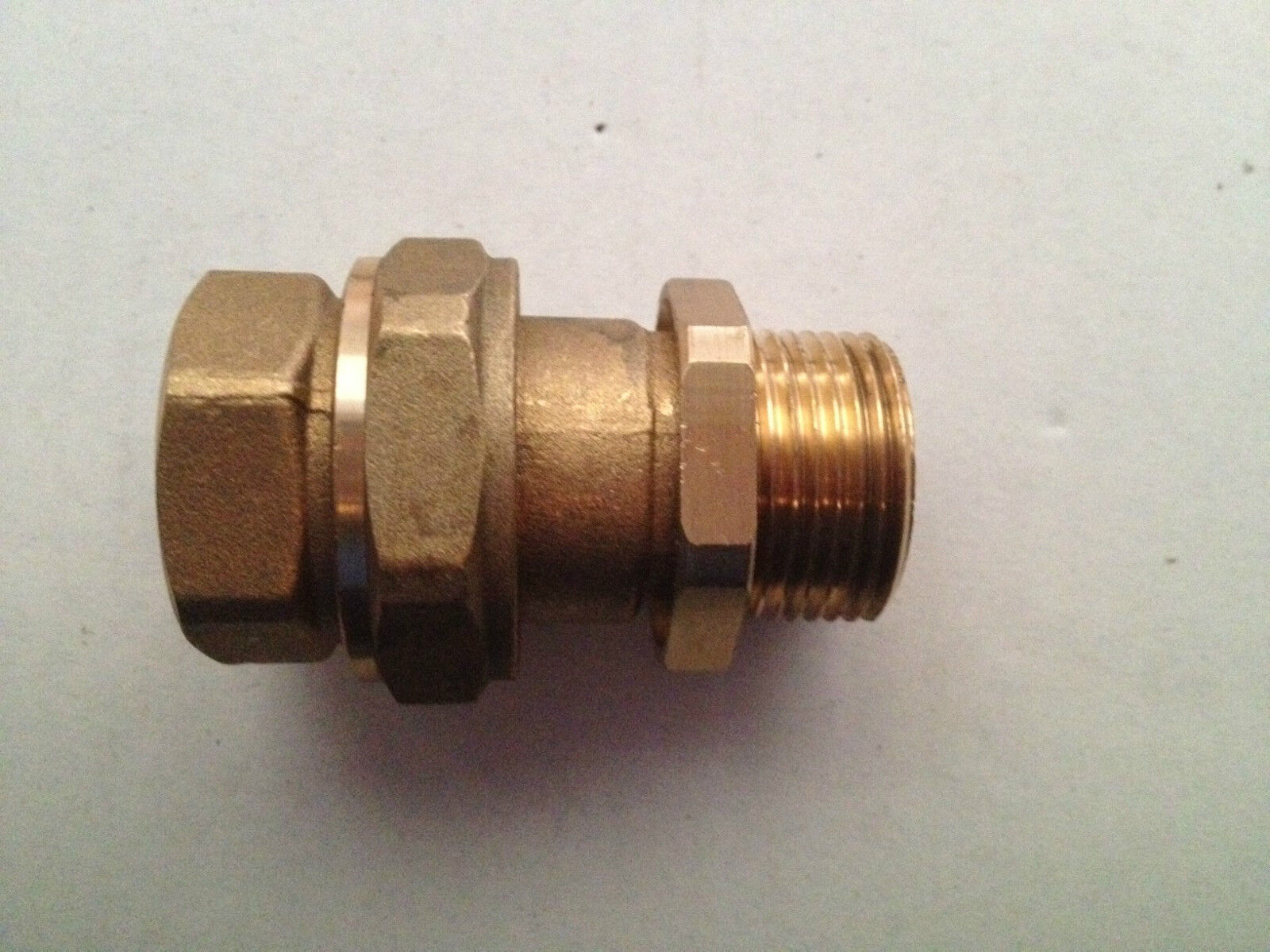 Foto 1 di 2