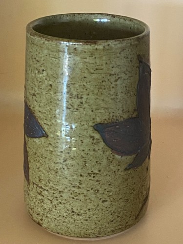 Stoneware Vase Adorned w/ Leaves - Picture 6 of 6