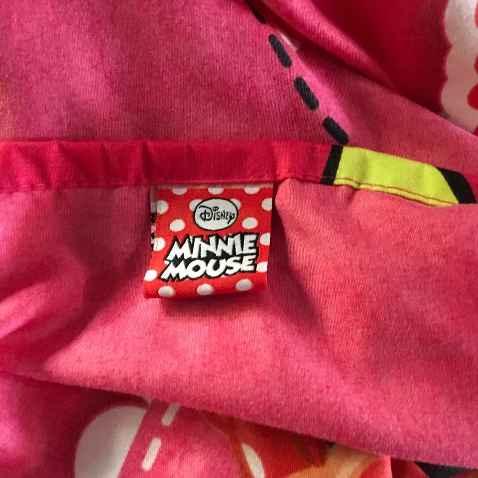 Sábana bajera plana doble Disney Minnie’s World rosa intenso lunares tela Foto 3 de 4