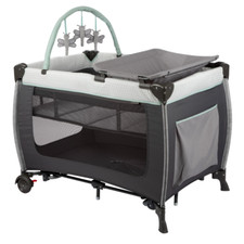 Monbebe Willow Rocking Play Yard with Full Size Bassinet, Stardust, Unisex