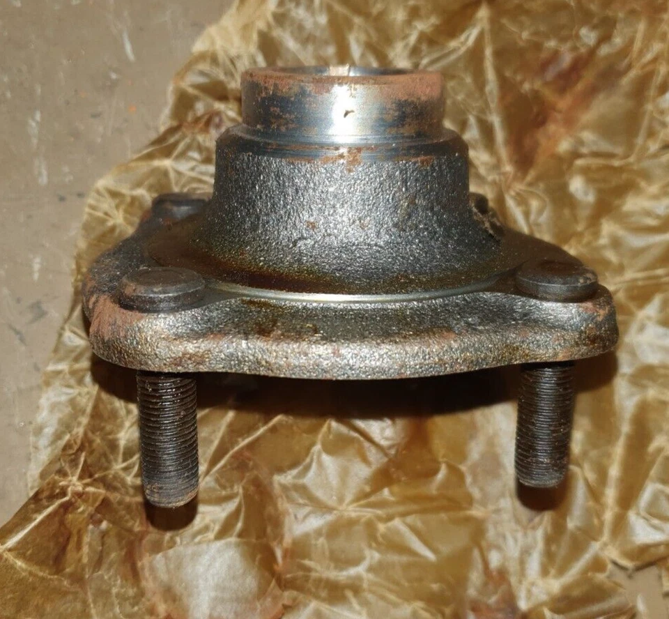 HILLMAN COMMER, TALBOT, CHRYSLER UK 4 TACOS BUJE TRASERO O/E 71239805 NOS Foto 3 de 4