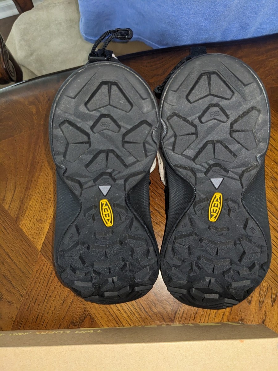 Keen Uneek Snk WP Chukka Boots Mens Size 5.5 Waterproof Keen Uneek Snk WP Chukka Boots Mens Size 5.5 Waterproof