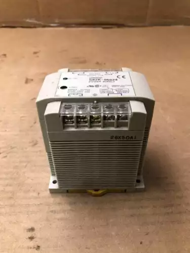 Omron S82K-05024 Switching Mode Power Supply 24V 2.1A 100-120V 200-240V