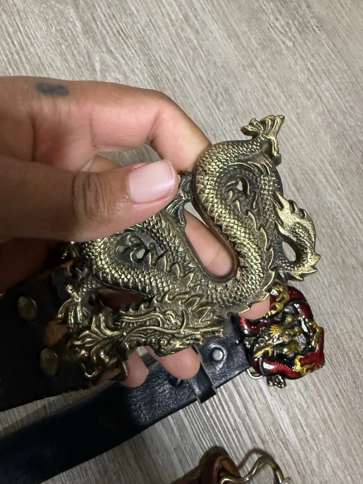 复古 80 年代 Baron & Bergamot 黄铜龙扣/皮带 — 第 3/4 张图片