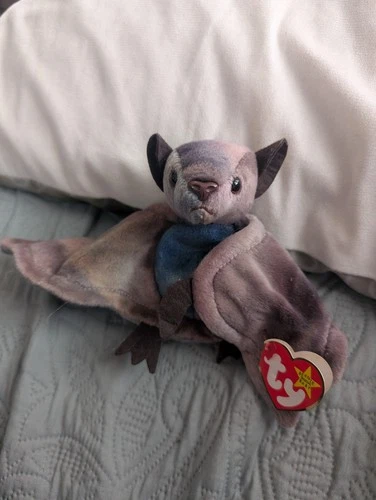 Ty Beanie Baby Batty 1996 Vintage. With Tag Excellent Condition
