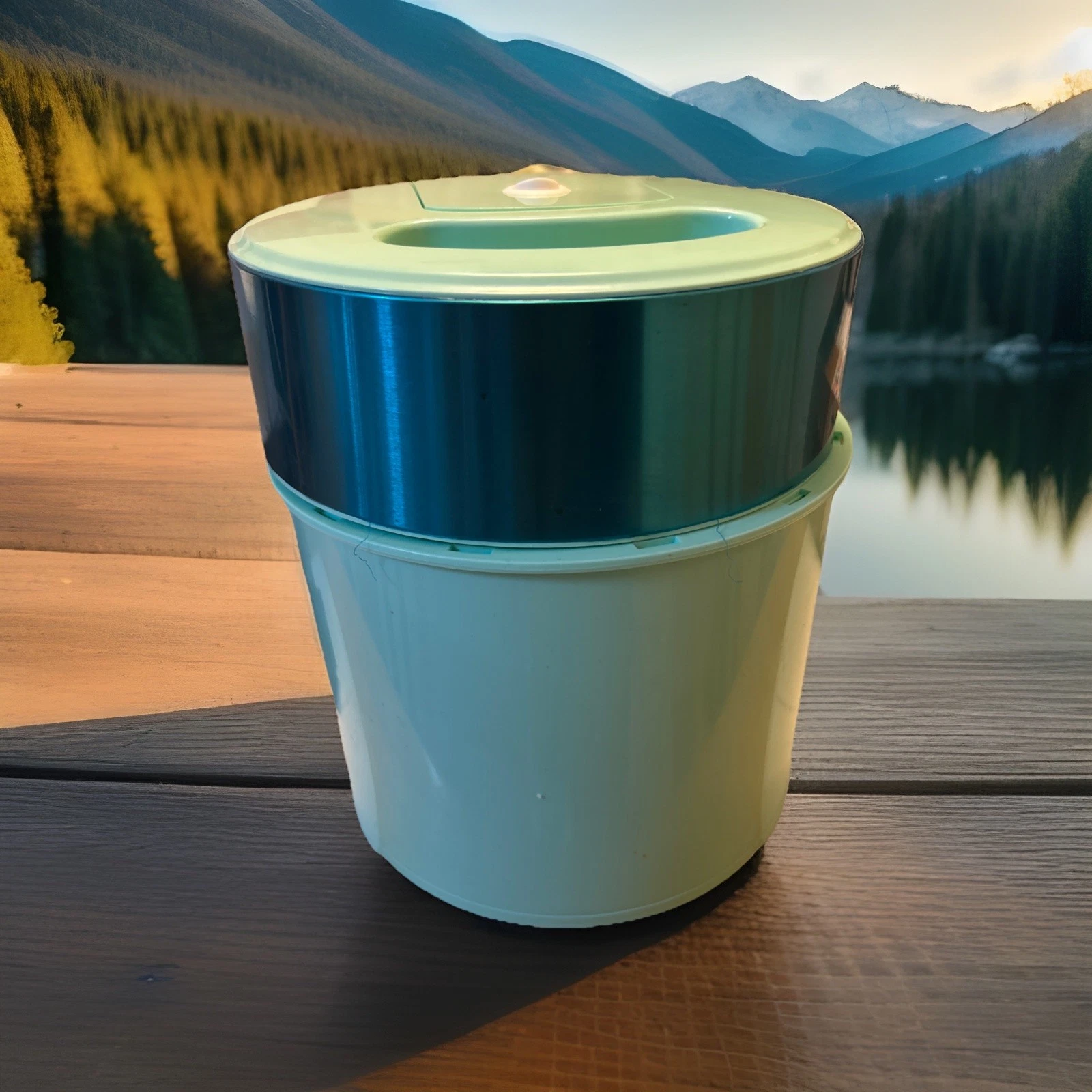 Deluxe Gelato And Ice Cream Maker 2 Quart Capacity Double Insulated Cooling Bow