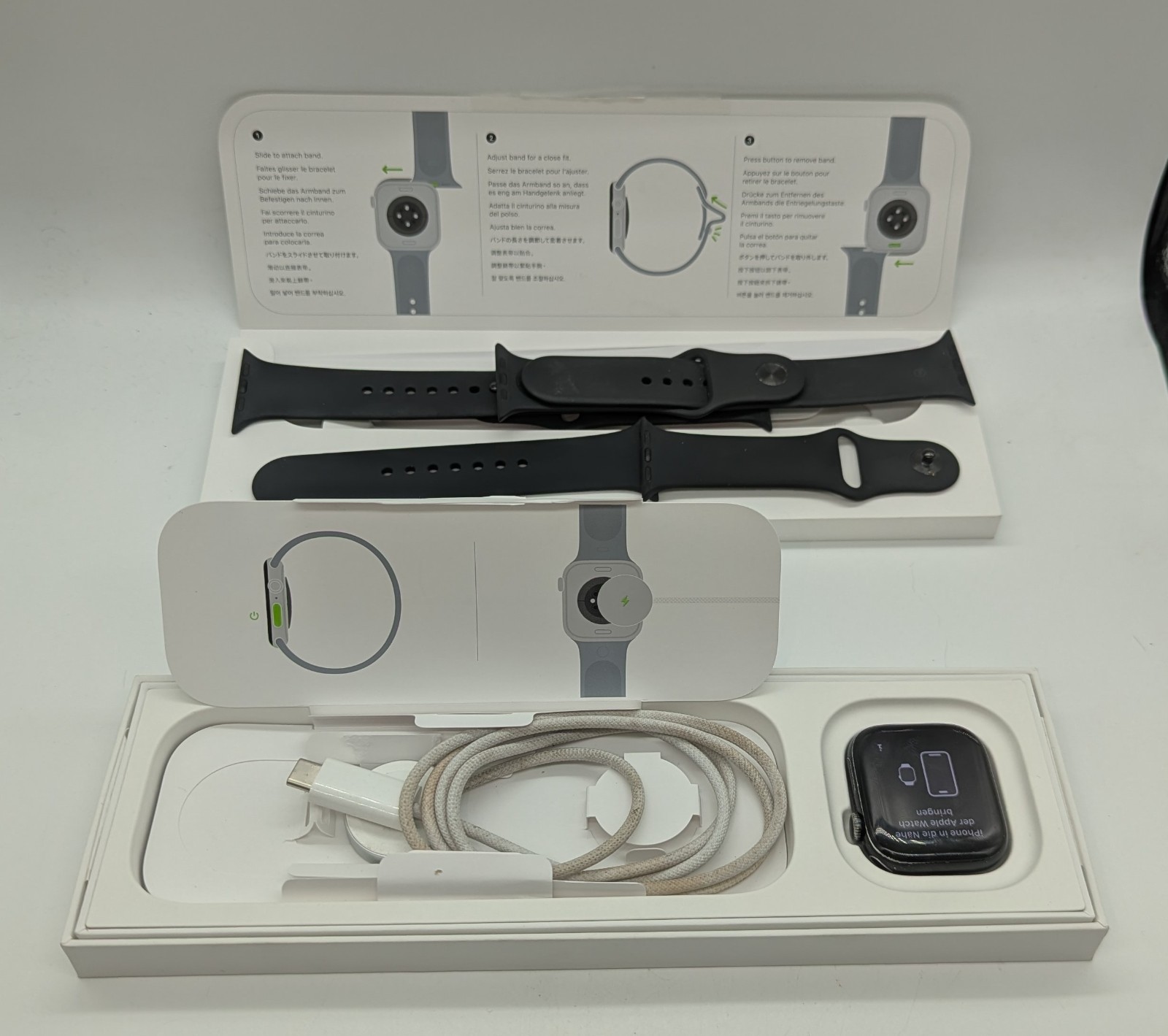 Apple Watch Series 10 42mm GPS 64GB Jet Black Black Sport Band (B) image 8
