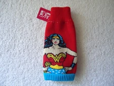 " NWT " Freaker DC Comics Wonder Woman Bottle Cover / Insulator " Great Gift "