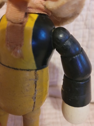 Disney's Jiminy Cricket Jointed Wood Figure Made By Ideal Novelty &Toy Co. - Picture 10 of 14