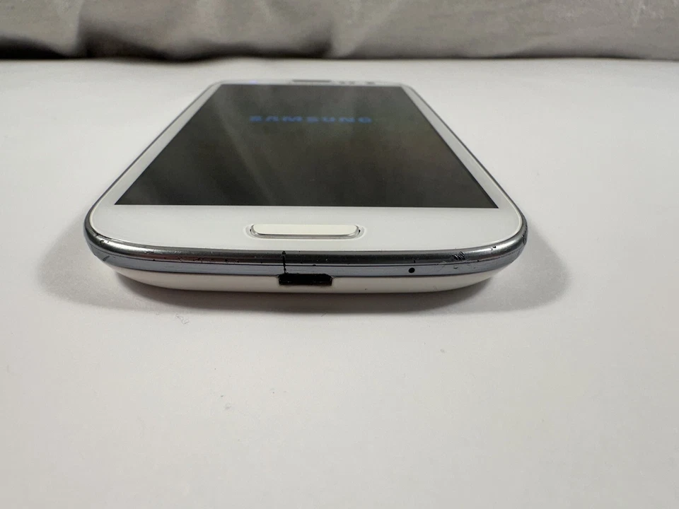 Galaxy SIII - Image 2 of 4