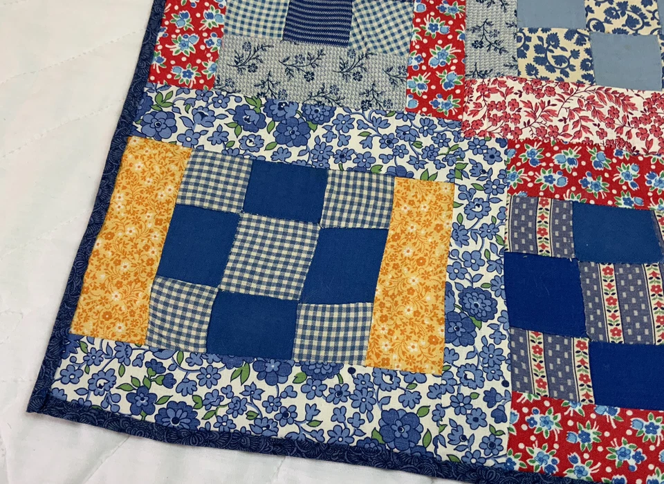 Vintage Patchwork Quilt Table Topper, 9 Patch, Calico Prints, Florals, Checks - Image 4 of 4