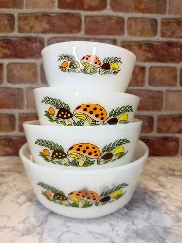 New ListingVTG Anchor Hocking Fire King Mushroom Nesting Mixing Bowl Set 4 Milk Glass 70s
