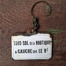 Plaque émaillée « Sous-sol de la boutique »