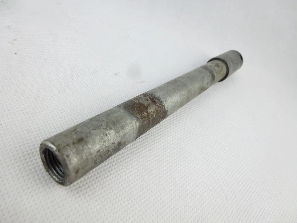 Eje rueda delantera Aprilia RS 125 SF 2005 Foto 2 de 4