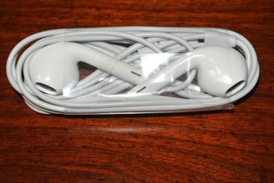 Genuine APPLE EAR BUDS iPod IPHONE iPad EARPHONES & CASE White 3.5mm MIC EARBUDS