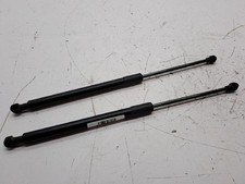 Verin de hayon / de capot Toyota URBAN CRUISER