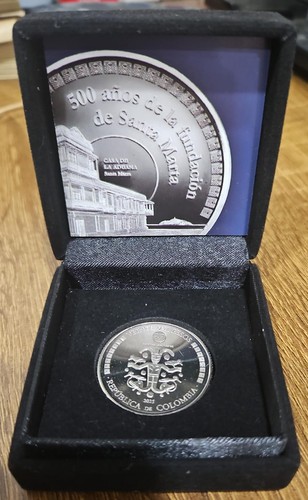 COMMEMORATIVE COIN IN BOX 20000 PESOS 2025 SANTA MARTA FOUNDATION COLOMBIA UNC