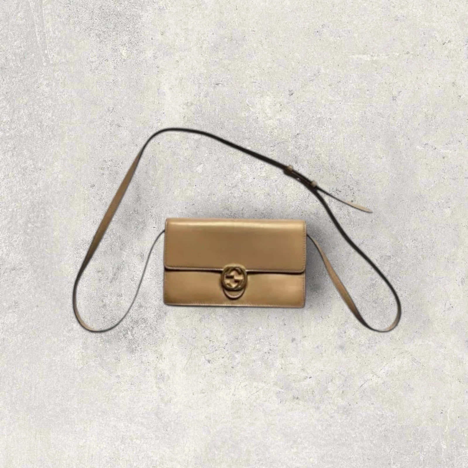 Gucci — GUCCI Camelia Icon Bag Interlocking GG Crossbody Luxury 00s beige women leather