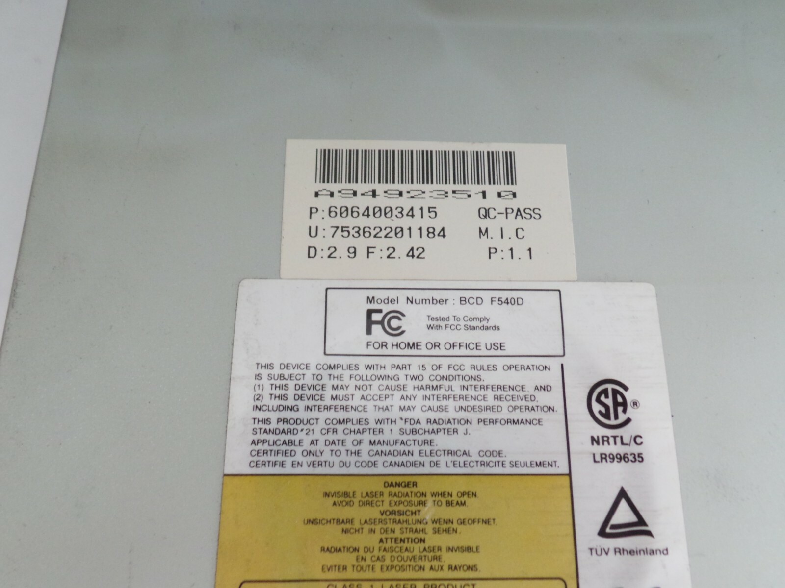 Top Glory Electronics BCD F540D Internal White IDE Drive