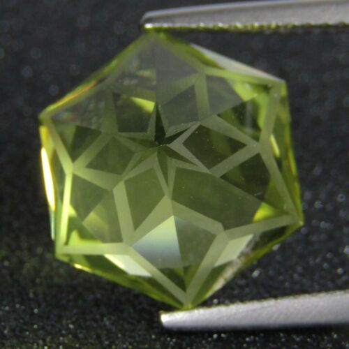 9.30Cts Stunning Natural Lemon Quartz 12.5mm Hexagon magic Cut Brazil Gemstone - Picture 3 of 5