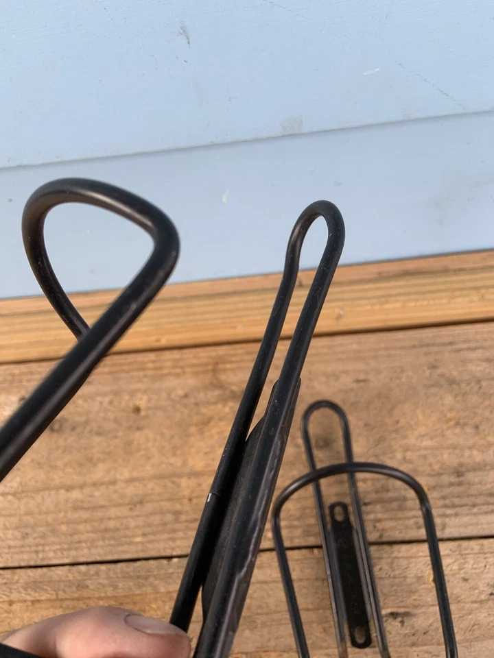 2 jaulas negras para botellas de agua Forte MTB bicicleta de carretera tour-se adapta a Schwinn Trek Foto 3 de 4