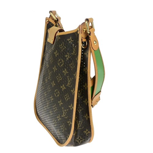 LOUIS VUITTON Musette Shoulder Bag Monogram Perfo Leather BN GN M95173 689YF328 - Picture 3 of 13