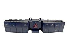 (M10) A2038706810 Orig. MERCEDES-BENZ CLK A209 Schalterleiste Sitzheizung ESP (M10) A2038706810 Orig. MERCEDES-BENZ CLK A209 Schalterleiste Sitzheizung ESP