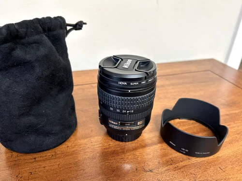Nikon DX AF-S Nikkor 18-70mm 1:3.5-4.5G ED, with UV filter, hood, & pouch