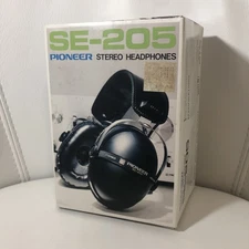 Vintage Pioneer SE-205 Stereo Headphones 1970's 3-P Plug New Open Box