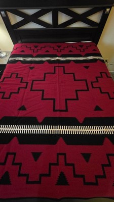 Garcias Trading Post Limited Edition NWT Pendleton Blanket Beaver State Wool Red