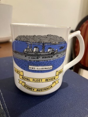 HMS ILLUSTRIOUS Tasse 1986 Royal Fleet Review Sydney Australien Flugzeugträger