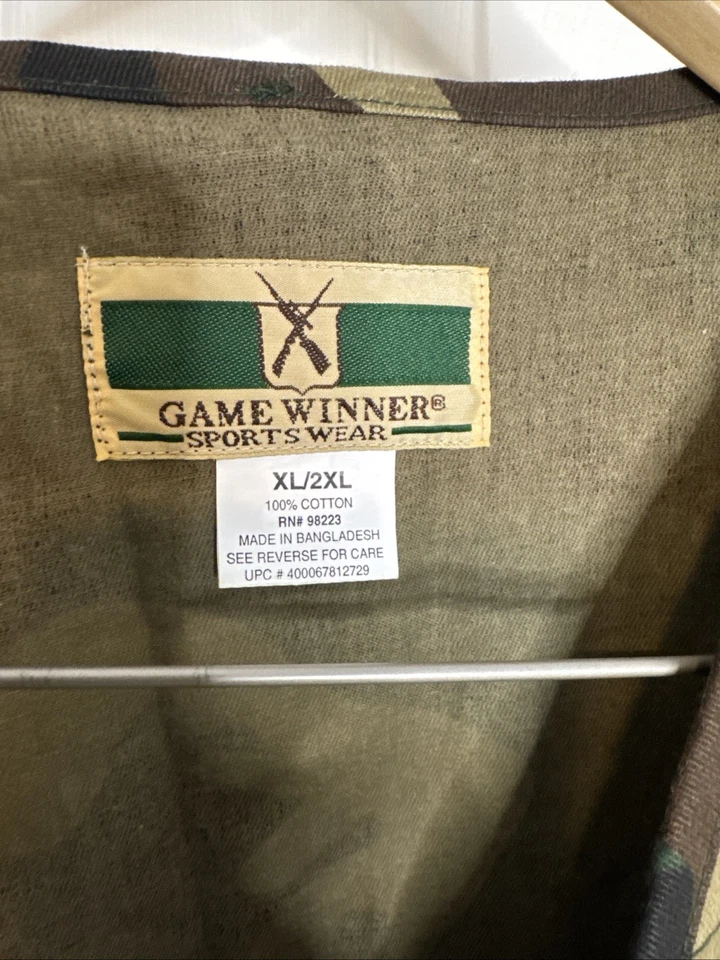 Game Winner Hunting Vest Men's 2X Woodland Camo Pockets - Image 2 of 4