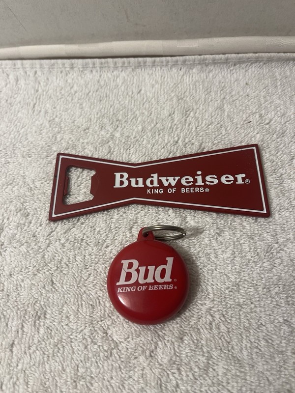 VTG Budweiser Red Metal Bottle Opener/ Key Chain Nice Shape 